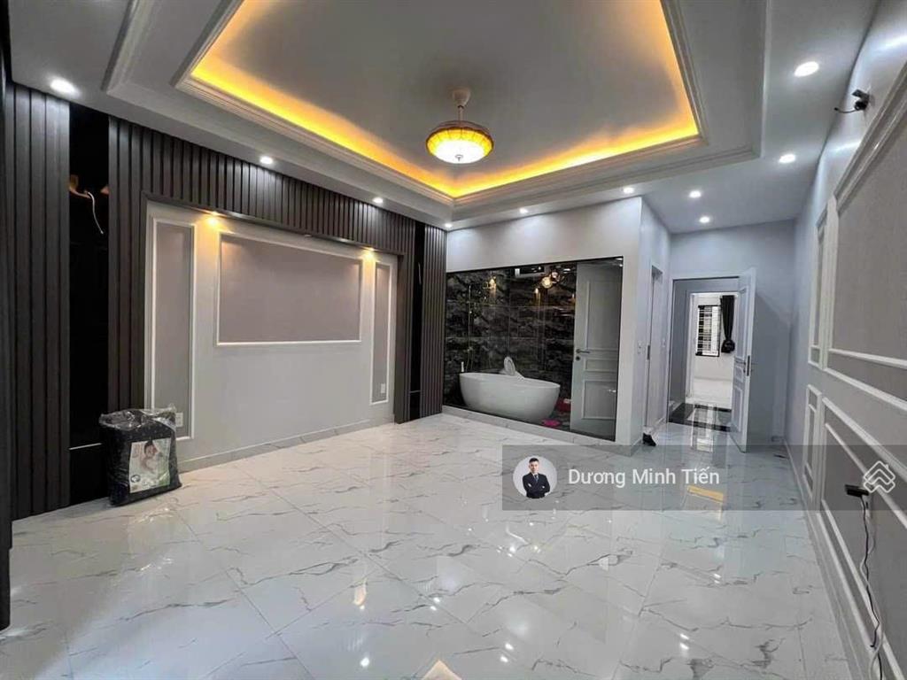 Nhà 4 tầng khu phân lô 193 văn cao  90m2 ngang 4.5m  đường 12m