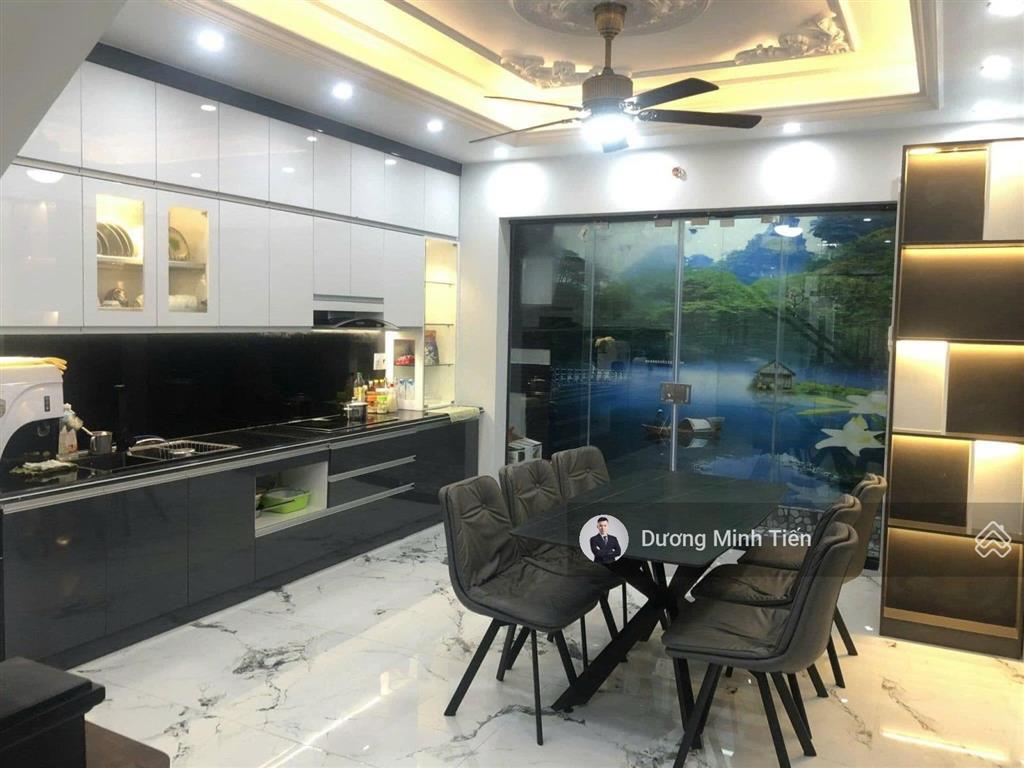 Nhà 4 tầng khu phân lô 193 văn cao  90m2 ngang 4.5m  đường 12m