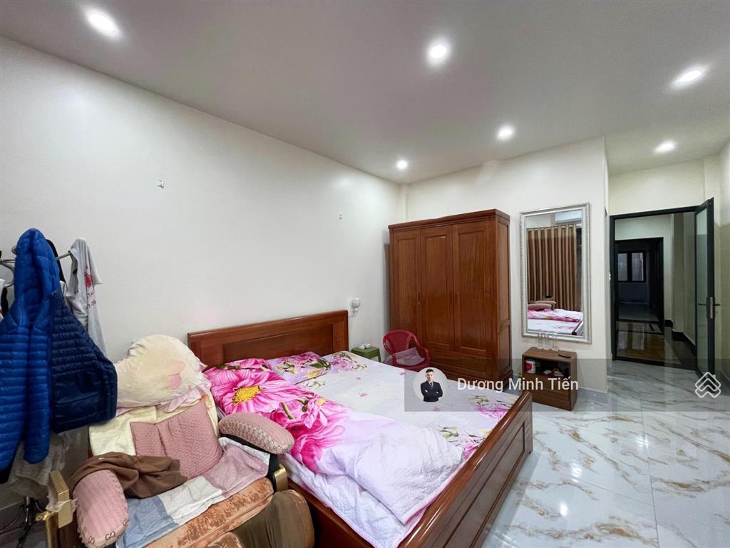 Nhà 4 tầng thang máy 72m2 tuyến 3 lê hồng phong  tây tứ trạch  đường 15m