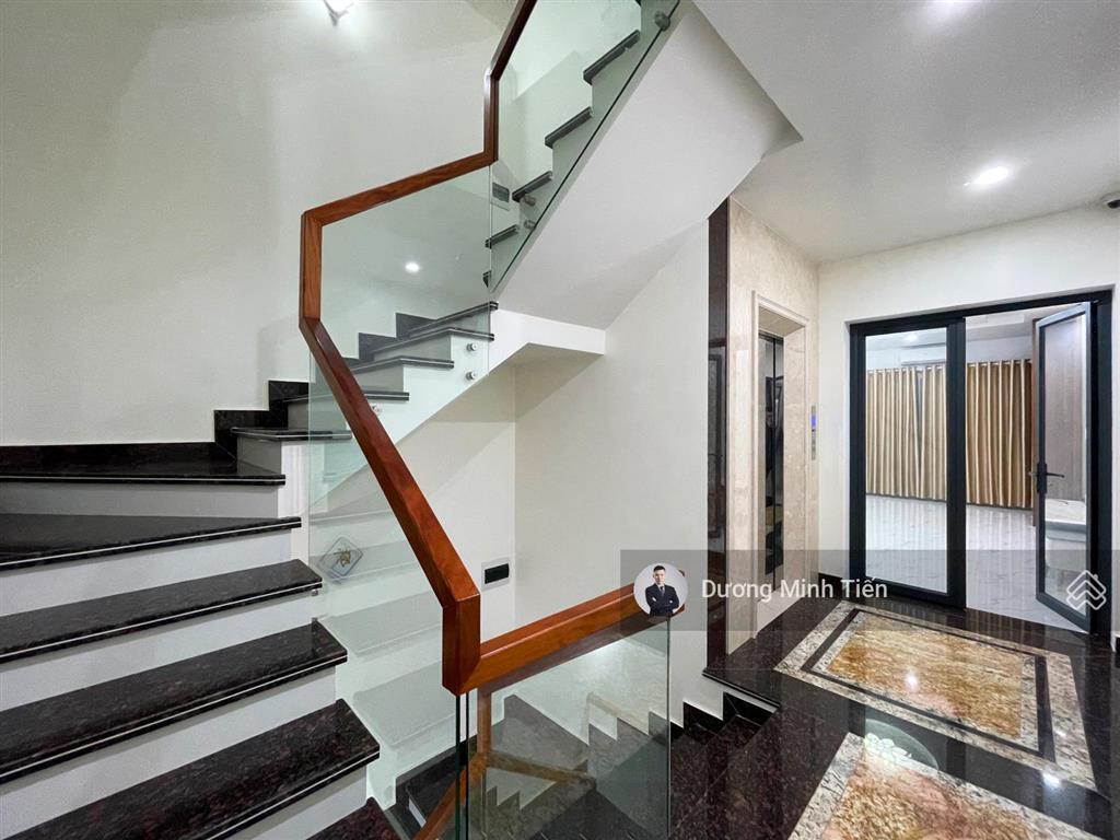 Nhà 4 tầng thang máy 72m2 tuyến 3 lê hồng phong  tây tứ trạch  đường 15m