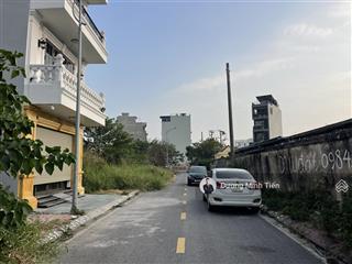 55.6m2 đất tđc cây đa  ngang 5m  đường 11m