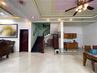 Biệt thự 2.5 tầng dân xây tại đằng hải  146m2 ngang 8.25m  ngõ rộng 4.2m