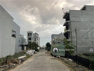 111m2 đất tđc đường dứa  ngang 5m  đường 9m