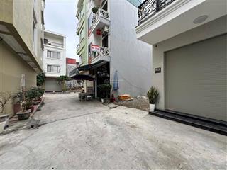 40m2 đất tđc sao sáng 654 ngô gia tự  đường 6m  hướng đông