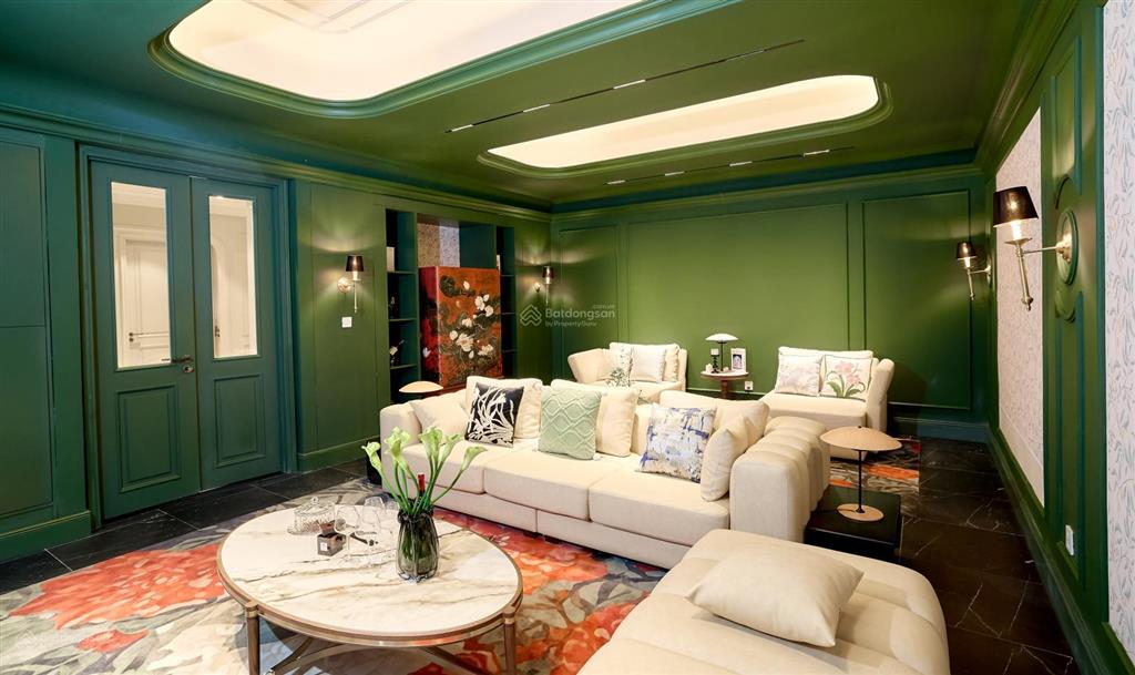 Bán xuât biệt thự vip giá tốt nội bộ ưu đãi tặng nội thất 700tr nhận nhà th6/2026 sun urban city