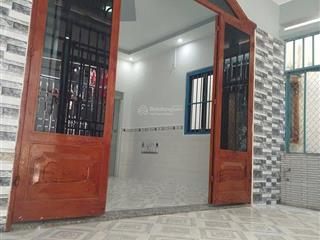 Bán nhà sổ hồng riêng giá rẻ gần cụm trường học dĩ an  2tỷ450