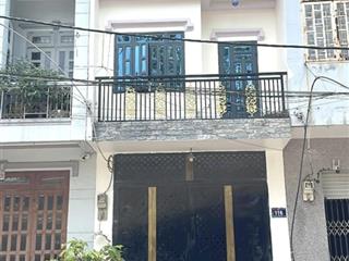 Bán nhà mặt tiền kinh doanh ngay kcn sóng thần 1 trung tâm dĩ an