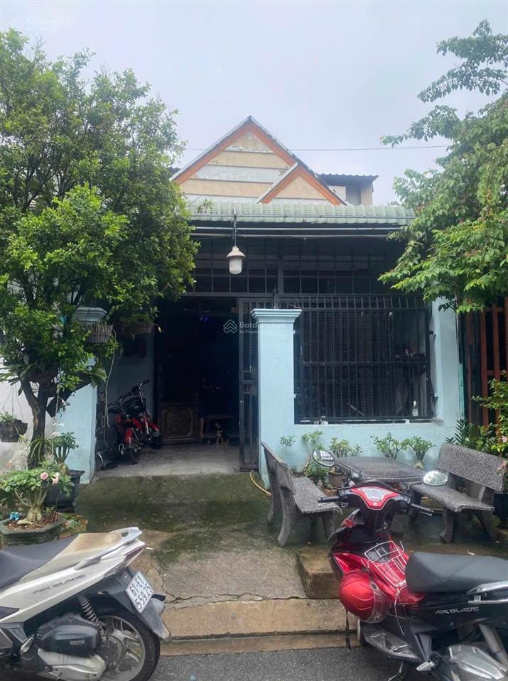 Bán nhà cấp 4 giá rẻ chỉ 2,9 tỷ ngay gần chợ tân bình, dĩ an