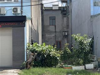 Bán đất đẹp mặt tiền kinh doanh vị trí trung tâm gần vincom 550 dĩ an