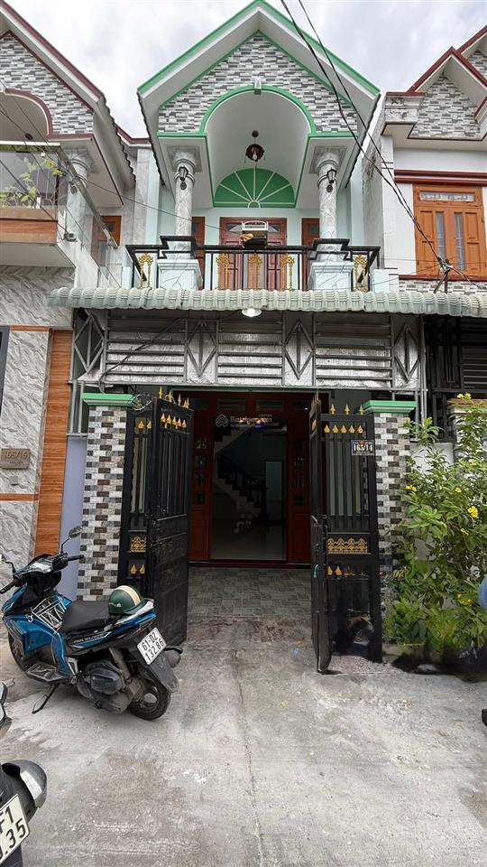 Bán nhà trệt lầu đẹp kiên cố giá rẻ gần ngã tư chiêu liêu, dĩ an