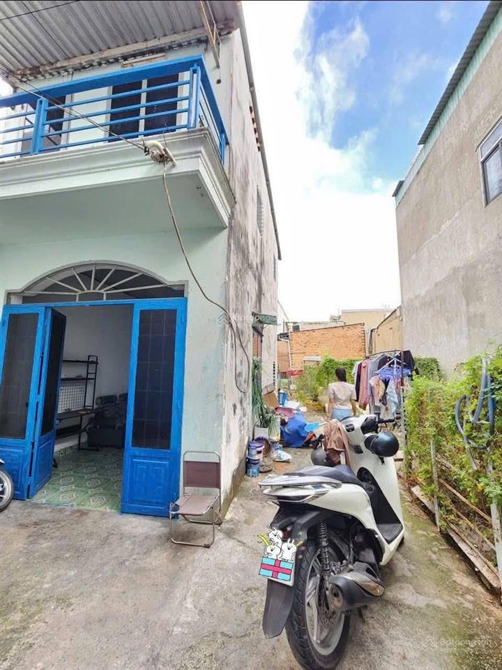 Bán đất tặng nhà giá rẻ sát kcn sóng thần vincom 550 dĩ an