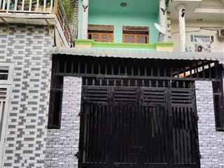 Bán rẻ nhà trệt lầu gần ngã ba ông xã, chợ đoàn thị kia  dĩ an
