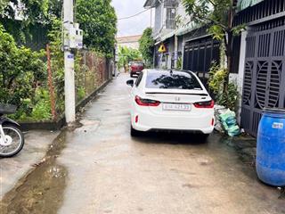 Bán nhà cấp 4 gác lửng kiên cố giá rẻ gần miễu ông cù, thuận an