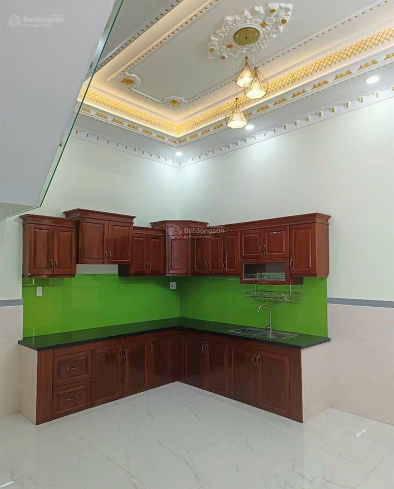 Bán nhá trệt lầu gần ngã tư bình trị  chợ tân bình, dĩ an