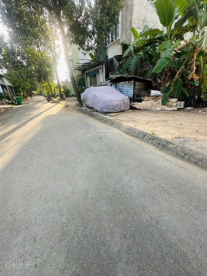 Bán lô đất dĩ an của ngõ trung tâm tiềm năng ngay làng đhqg tp.hcm
