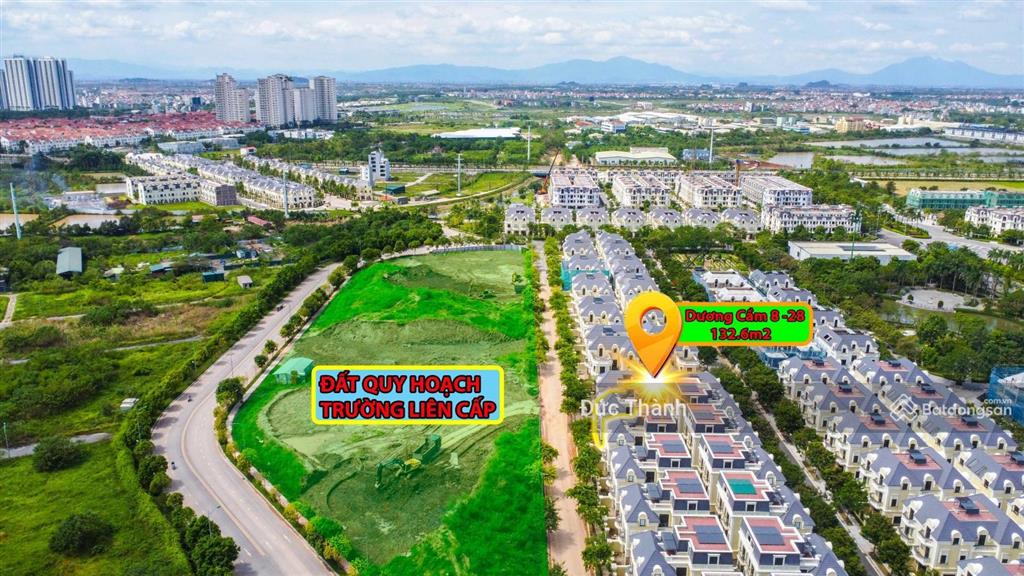 Em bán căn song lập dương cầm 8 132m2 có hầm. chủ thiện chí bán giá 2x tỷ cực tốt, hướng đông nam