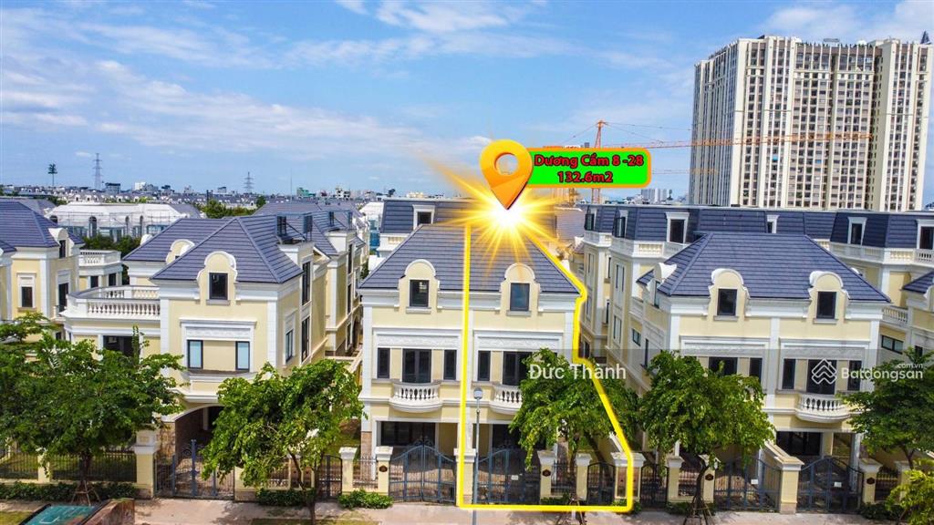 Em bán căn song lập dương cầm 8 132m2 có hầm. chủ thiện chí bán giá 2x tỷ cực tốt, hướng đông nam