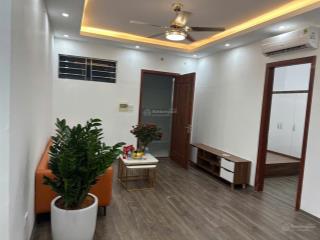 Bán gấp ch 3pn, 73,6m2 tại kim văn kim lũ, giá 4 tỷ vnd