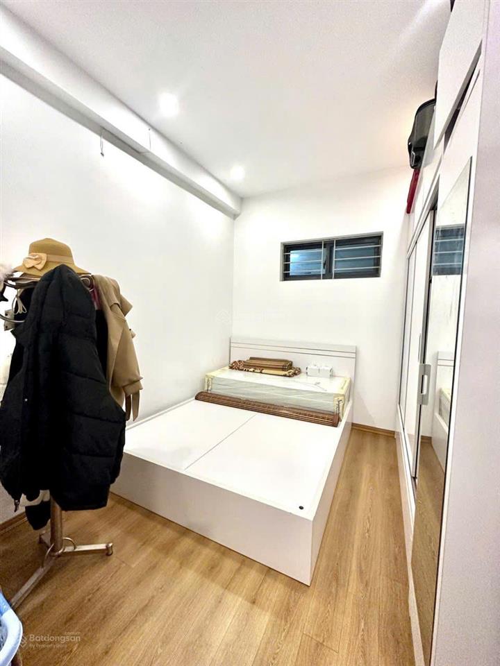 Giảm giá sốc cần bán nhanh căn hộ 73,6m2, 3pn, 2wc ct12 giá 4,55 tỷ kvkl  hoàng mai  hà nội