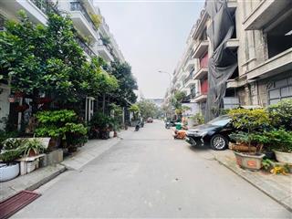 Bán nhà liền kề 5 tầng lô góc, thang máy vỉa hè rộng khu green park 319 vĩnh hưng, giá 2x tỷ