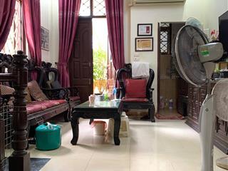 Chính chủ bán nhà dương văn bé, 40m2, 5 tầng, phân lô ô tô tránh, lô góc 3 thoáng, giá 13.2 tỷ