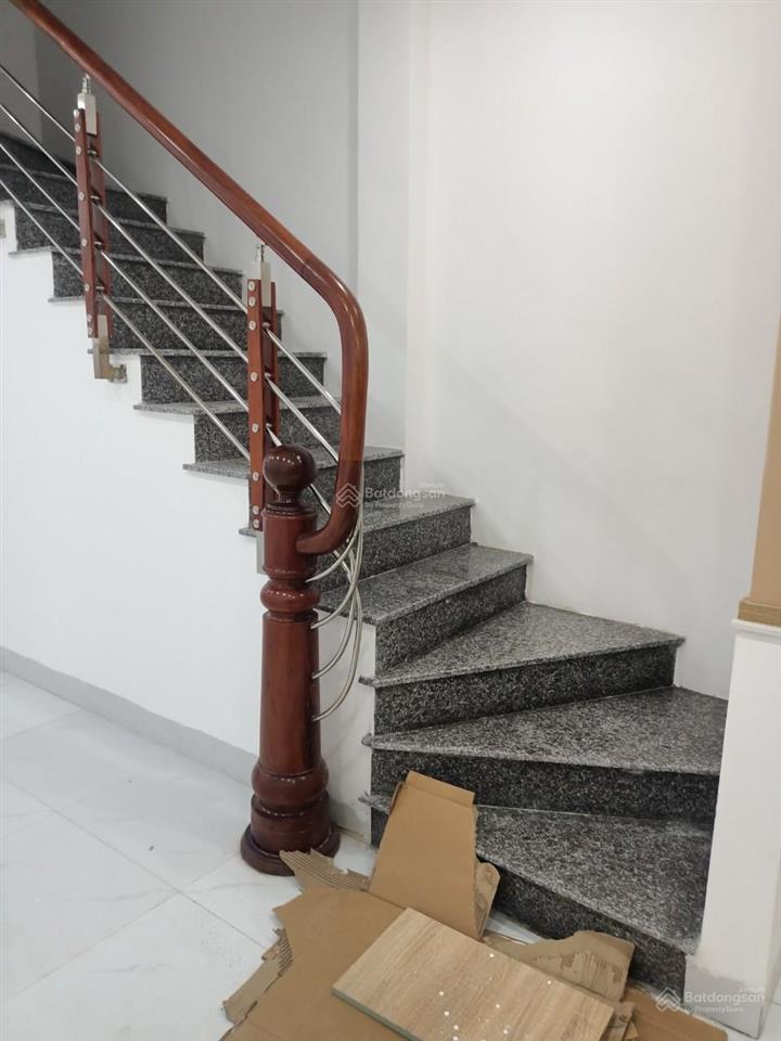 Chính chủ cần bán căn nhà 4 tầng tại vân côn hoài đức hà nội, km 13 đại lộ thăng long