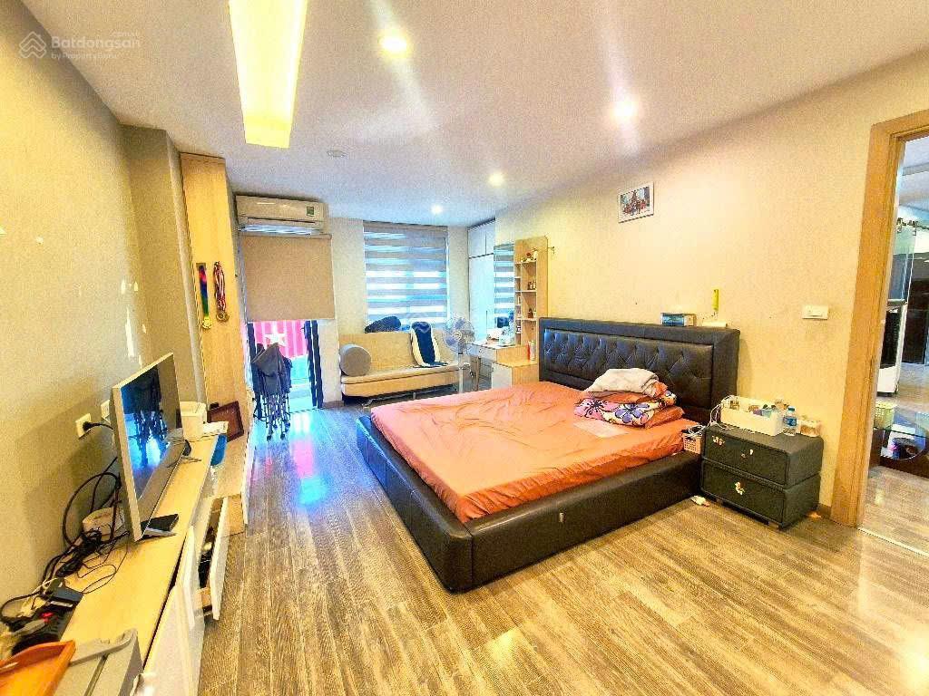 Bán căn hộ lô góc  3 thoáng  full nội thất  tòa thăng long tower yên hòa, 33 mạc thái tổ  119m2