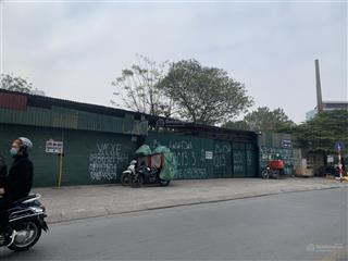 Chính chủ bán gấp 140m2 đất mặt phố trung kính, mặt tiền 9m, vỉa hè 2 bên, view thoáng, giá 58.9 tỷ
