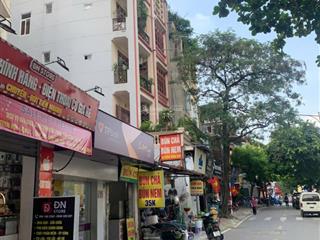 Chính chủ bán gấp nhà mặt phố dương quảng hàm 104m2, 2 thoáng, vỉa hè kinh doanh, giá 33,8 tỷ.
