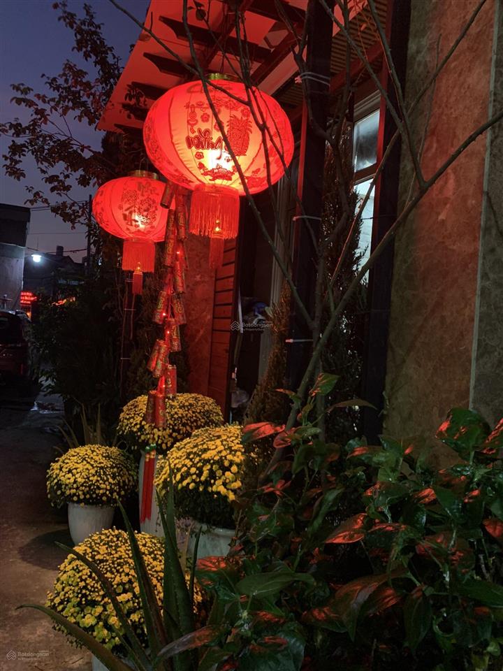 Bán nhà 4 tầng có căn hộ đang có thu nhập, mặt tiền đường nguyễn tuyển phường bình trưng tây quận 2