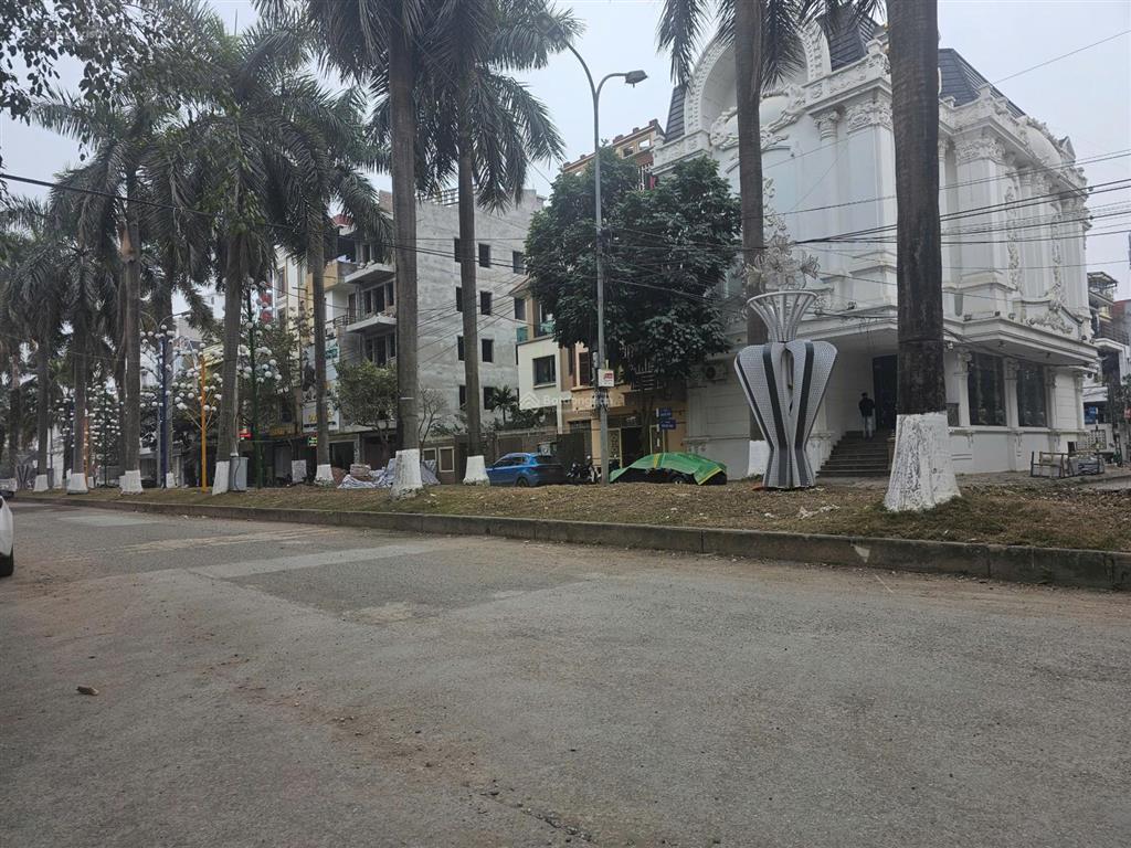 Bán nhà phố 4 tầng kđt hà tiên, vĩnh yên, vĩnh phúc 115,5m2x5,5m mặt tiền, 11 tỷ