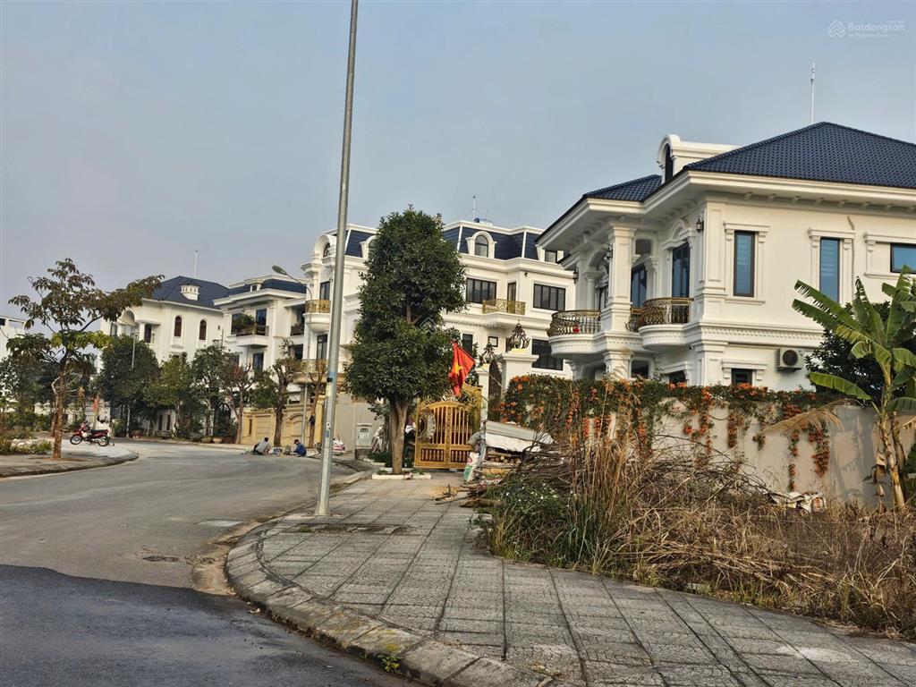 Bán nhà xây thô 4 tầng, mặt phố tại trung tâm lõi tp vĩnh yên, vĩnh phúc, giá chỉ 4,25 tỷ, 100m2
