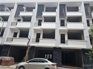Bán nhà 4 tầng, 105m2, 6 tỷ mới xây thô chân tòa lafortuna, vĩnh yên, vĩnh phúc