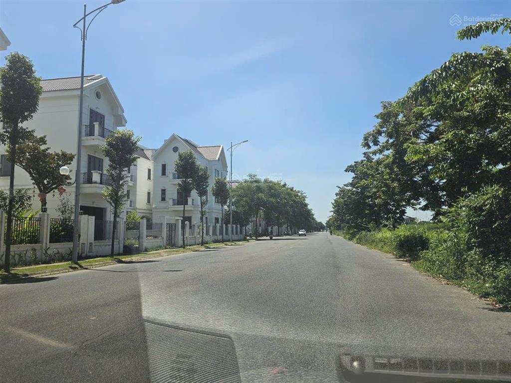 Cần bán nhà 120m2, 11, xx tỷ phố đường lý nam đế  kđt nam đầm vạc, vĩnh yên, phú thọ