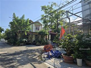 Bán gấp nhà 3 tầng lô góc băng 2 đường tôn đức thắng, 10,2 tỷ, 144m2, vĩnh yên, vĩnh phúc