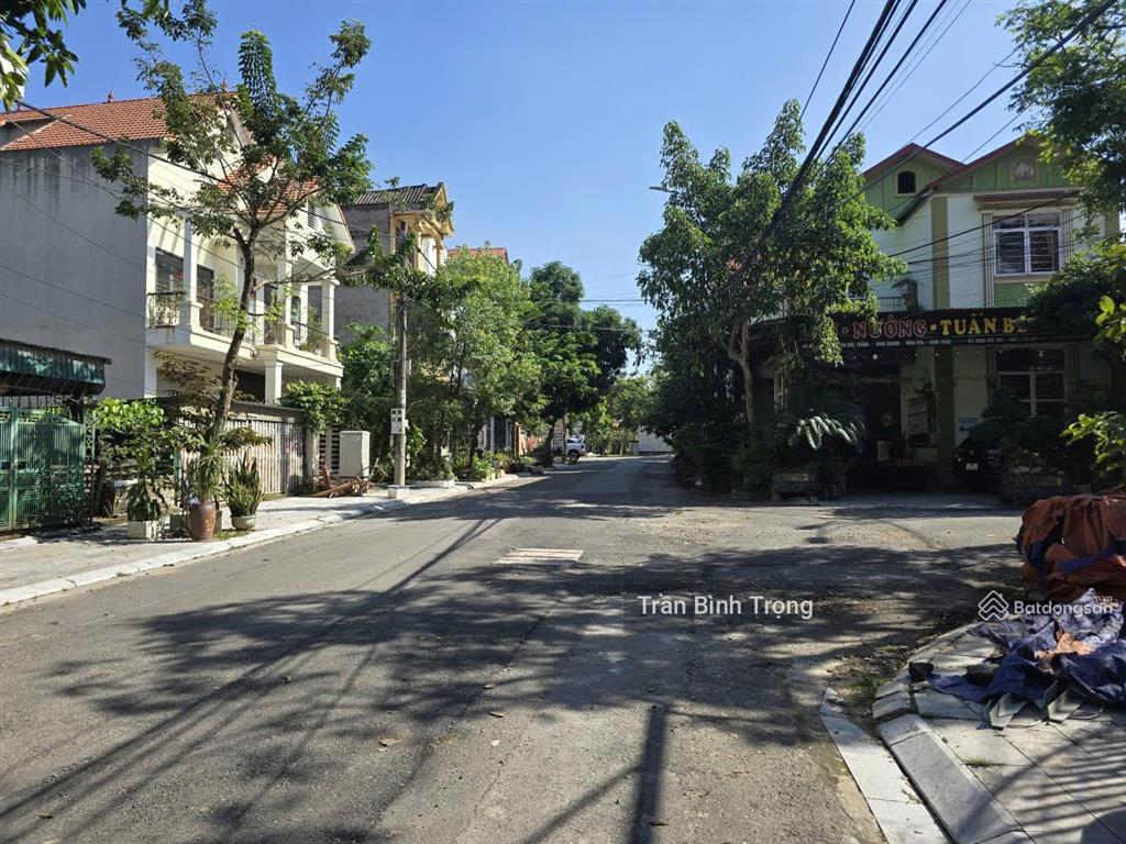 Bán gấp nhà 3 tầng lô góc băng 2 đường tôn đức thắng, 10,2 tỷ, 144m2, vĩnh yên, vĩnh phúc