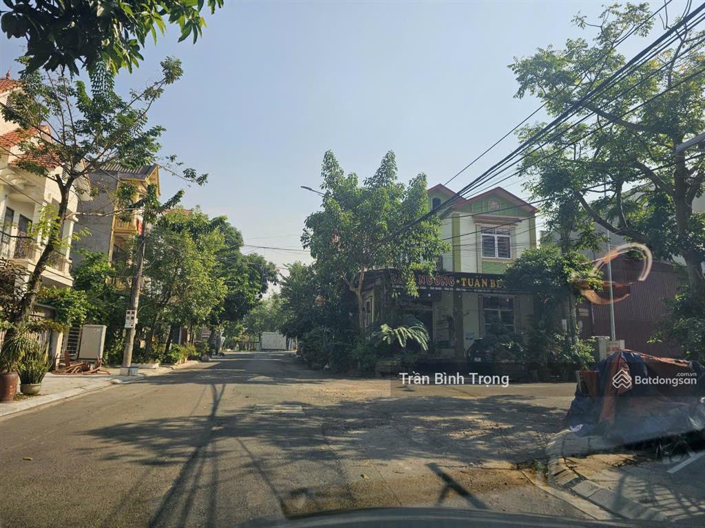 Bán gấp nhà 3 tầng lô góc băng 2 đường tôn đức thắng, 10,2 tỷ, 144m2, vĩnh yên, vĩnh phúc