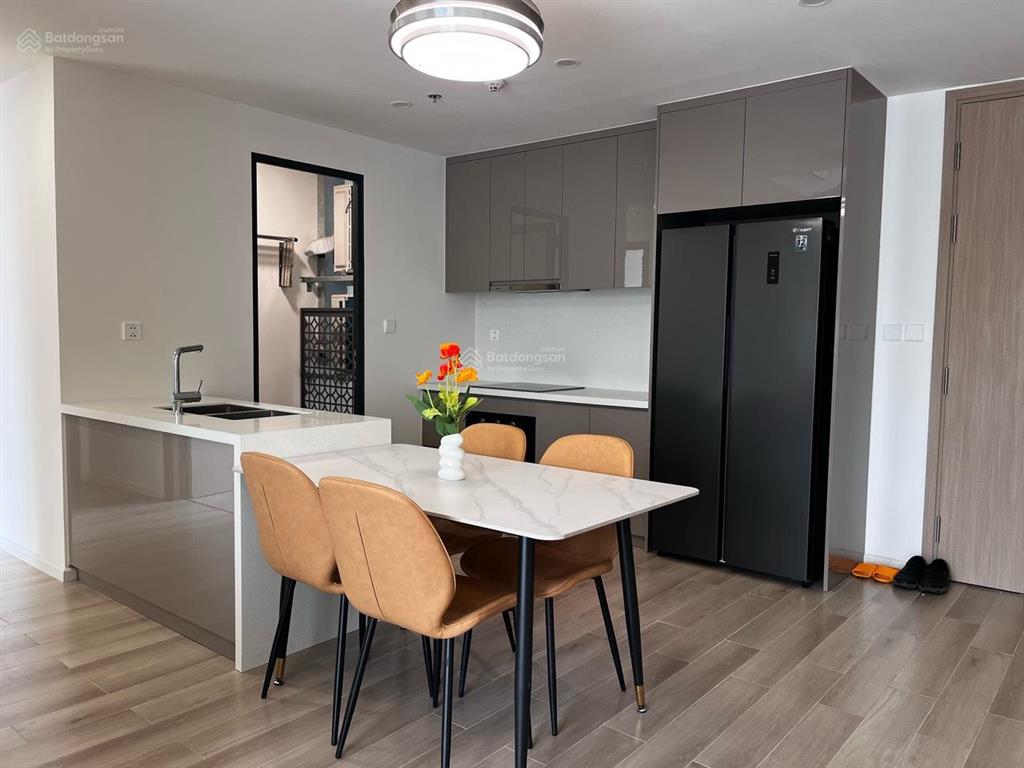 Căn 2pn 74m2 chỉ 4.5 tỷ giá tốt đáng đầu tư tại khu compound cao cấp masteri centre point q. 9