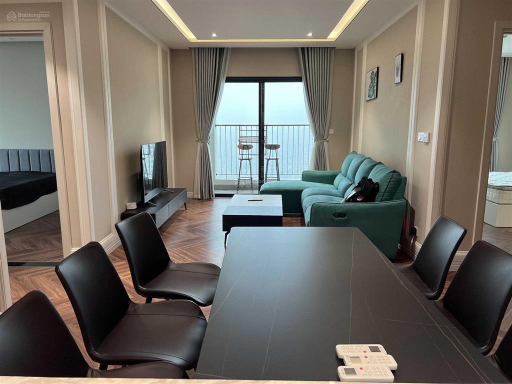 Cắt lỗ! chính chủ cần bán gấp căn hộ 3 ngủ full đồ đẹp ở chung cư king palace 108 nguyễn trãi