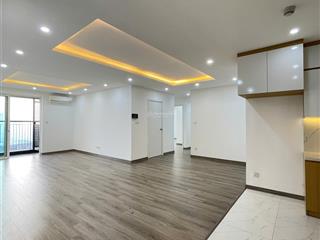 Cần bán gấp căn góc 3 ngủ ở tòa s2 chung cư season avenue