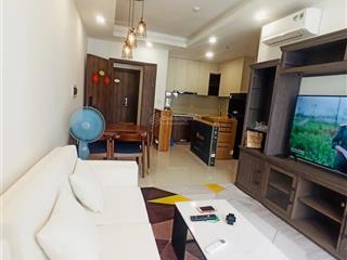 Q7 boulevard cần cho thuê căn 1 phòng ngủ, 1 toilet, full nội thất, ở liền được, sẵn pass xem nhà