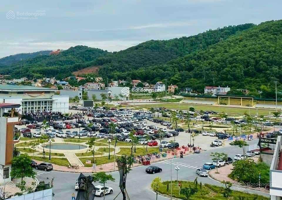 Chính chủ bán các lô đất sổ đỏ đường rộng tọa lạc tại thị trấn nham biền giá rẻ nhất thị trường