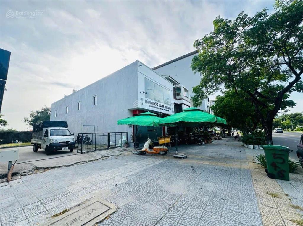 Cắt lỗ duy nhất 1 lô đất mặt biển tỷ đô vip 140m2 mt7m đ.võ nguyên giáp view trực diện biển mỹ khê