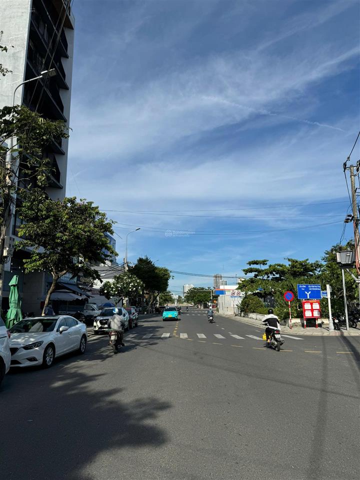 Tòa căn hộ 4t 21 phan thành tài view sông hàn, gồm 7 căn hộ và 1 mb cho thuê, dòng tiền net 65tr/th