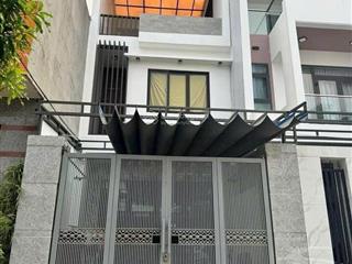 Bán nhà 3 tầng mặt tiền hoà minh gần biển