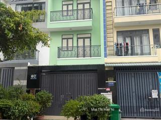 Cho thuê nhà phố đẹp  ngay trường cao đẳng công thương dt 100m2 3l quận 9  25tr/th  0917 159 ***