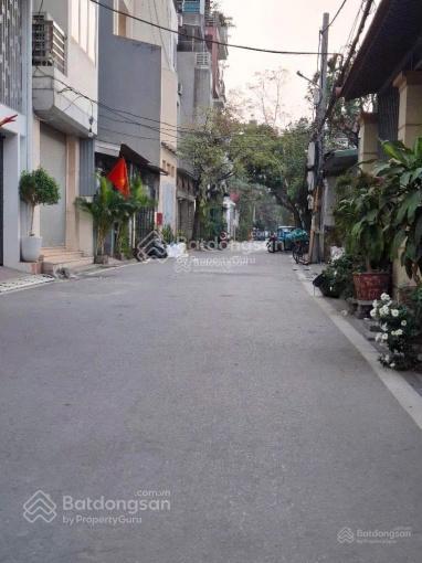 Bán gấp đất 60m² đường bồ đề  ô tô tránh, thông hồng tiến, long biên