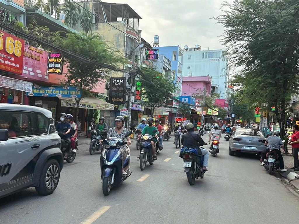 Nhà ngộp hxh ngang 4.5m 183m2 4 lầu nguyễn văn khối tặng nt xịn gần trường c3 12.8 tỷ. 0902 675 ***