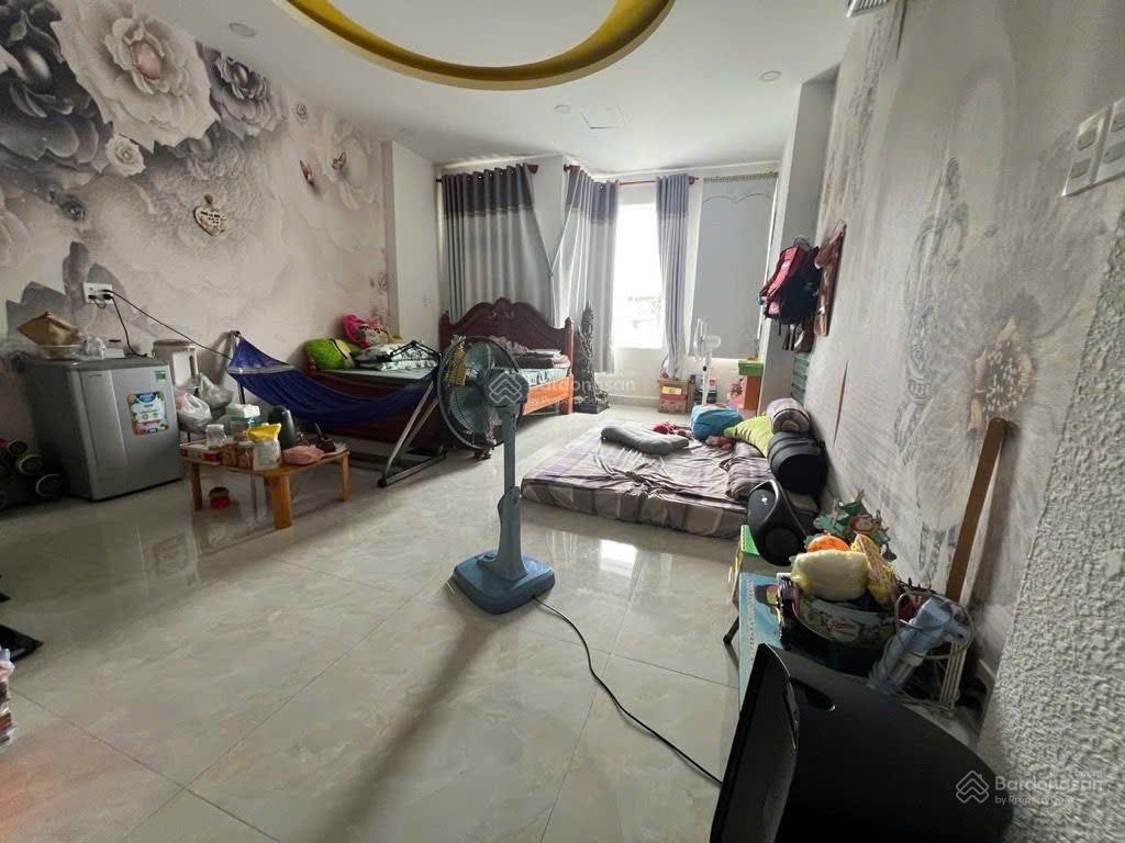 Nhà ngộp hxh ngang 4.5m 183m2 4 lầu nguyễn văn khối tặng nt xịn gần trường c3 12.8 tỷ. 0902 675 ***