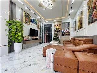 Bán nhà hxt thông phạm văn bạch p12 ngang 4.2 m 93m2 4l có t.máy kd buôn bán 13.7 tỷ. 0902 675 ***